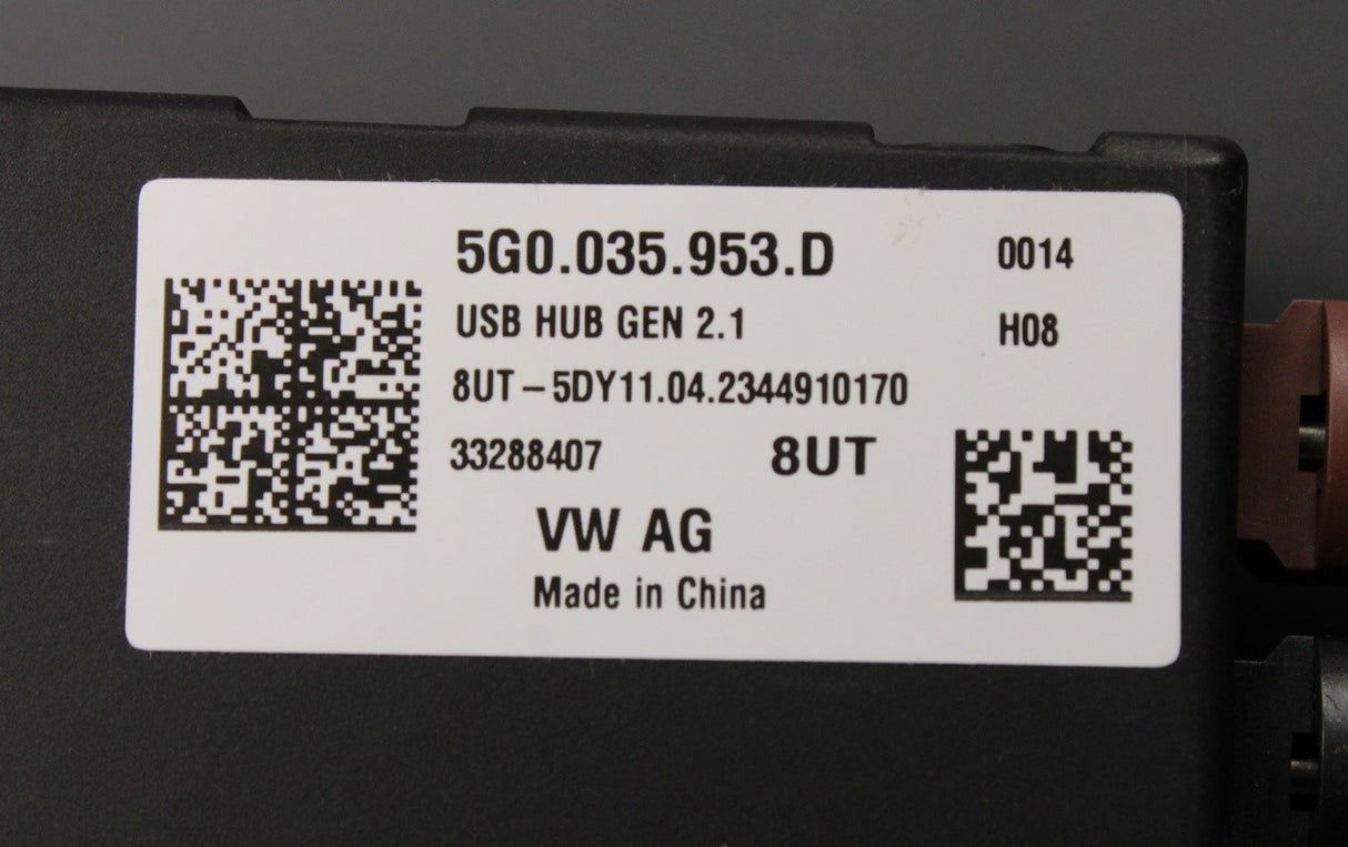 VW Caddy Polo T6 Tiguan Audi Q2 Skoda Kodiaq USB distributor 5G0035953D