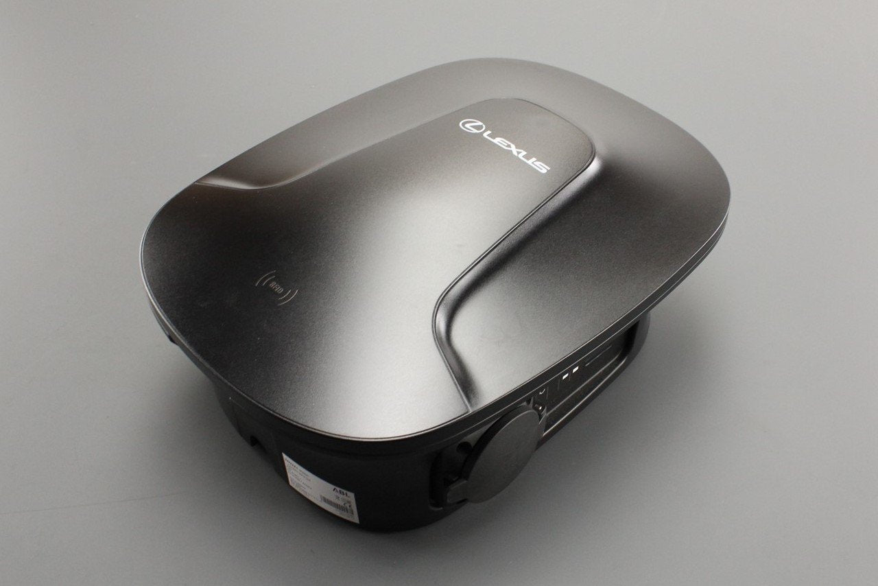 【てん】Lexus toyotaトヨタ 純正 EV Charger Lexus toyotaトヨタ 純正 EV Charger てん】Lexus toyotaトヨタ