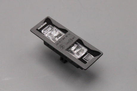Audi Q2 Q3 A5 RS5 Q5 Q7 LED number plate light 8W6943021A