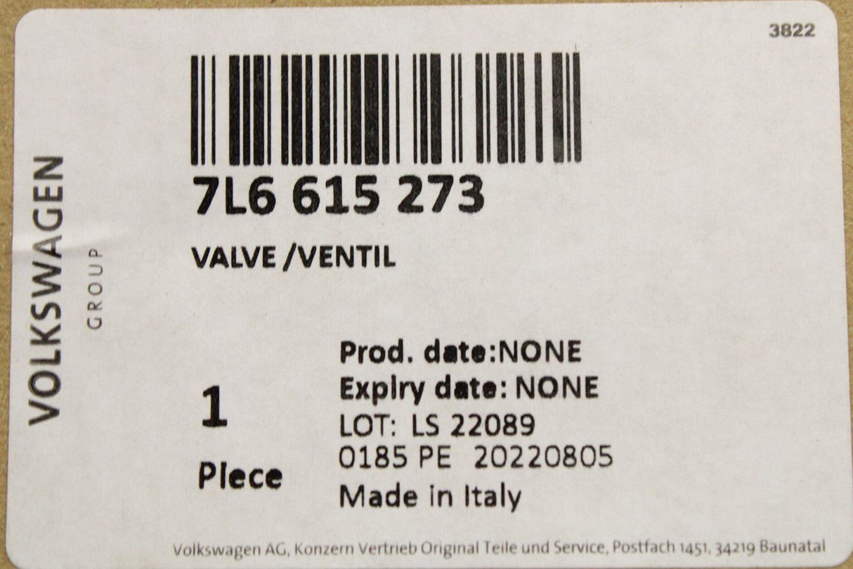 VW Touareg 2006-2018 brake bleeder valve (x2) 7L6615273