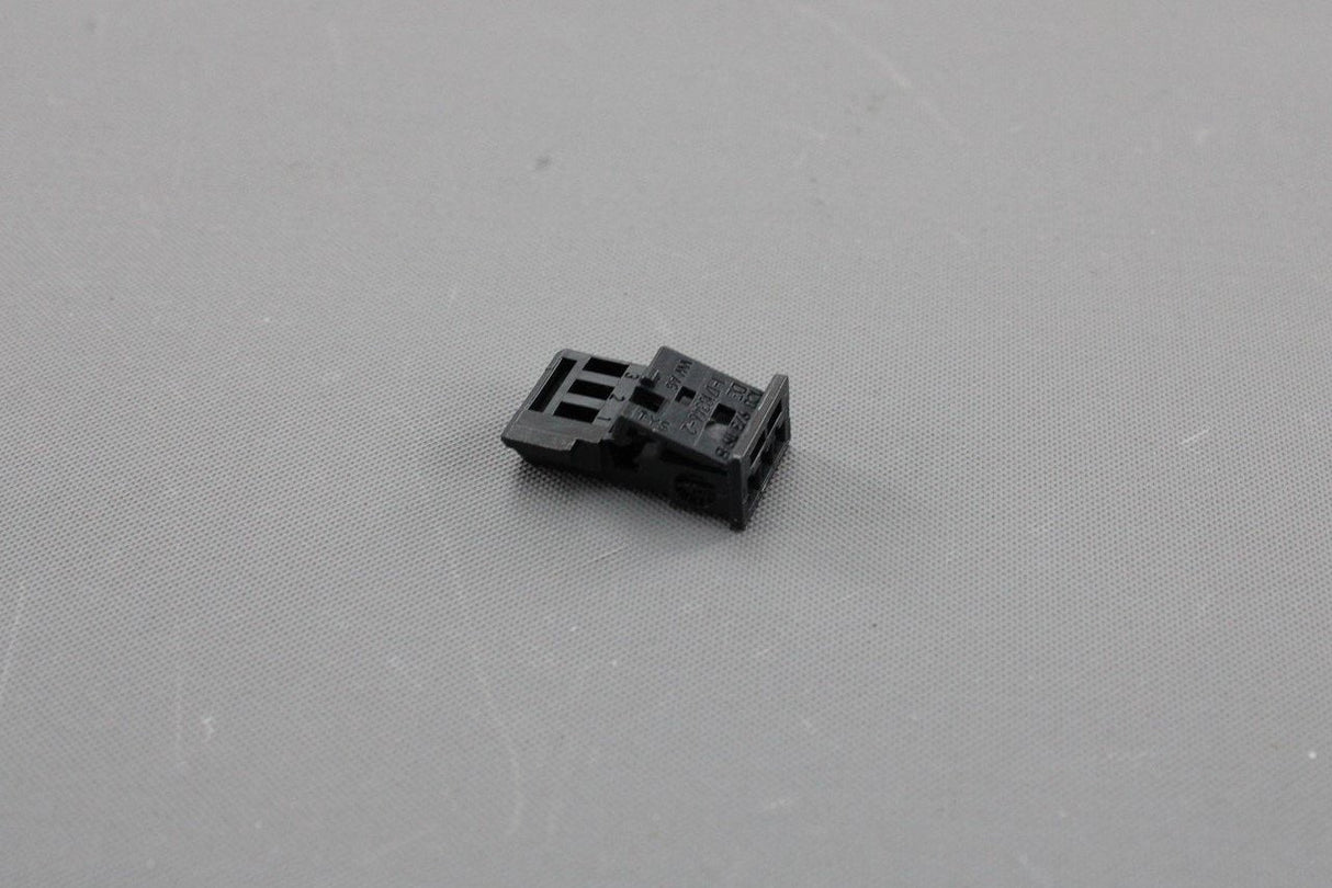 VW Audi Skoda SEAT electrical flat contact housing 3-pin 1C0973119B