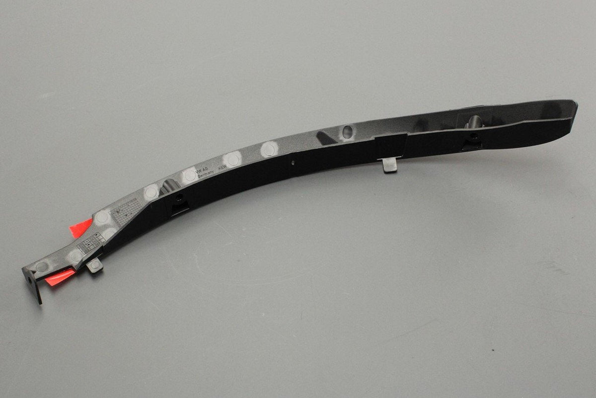VW Up! Skoda Citigo SEAT wheel arch liner bracket (rear right) 12E810430, view 1