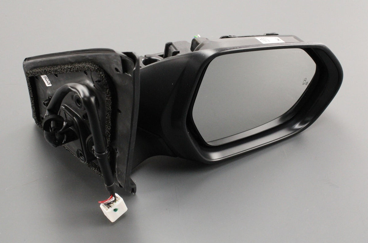 Toyota Yaris 2020-on RHD wing mirror housing (right) 87910-K0090, view 1