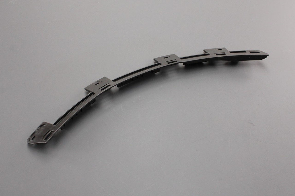 Audi e-Tron 2019-on wheel arch trim bracket (rear right) 4KE853588
