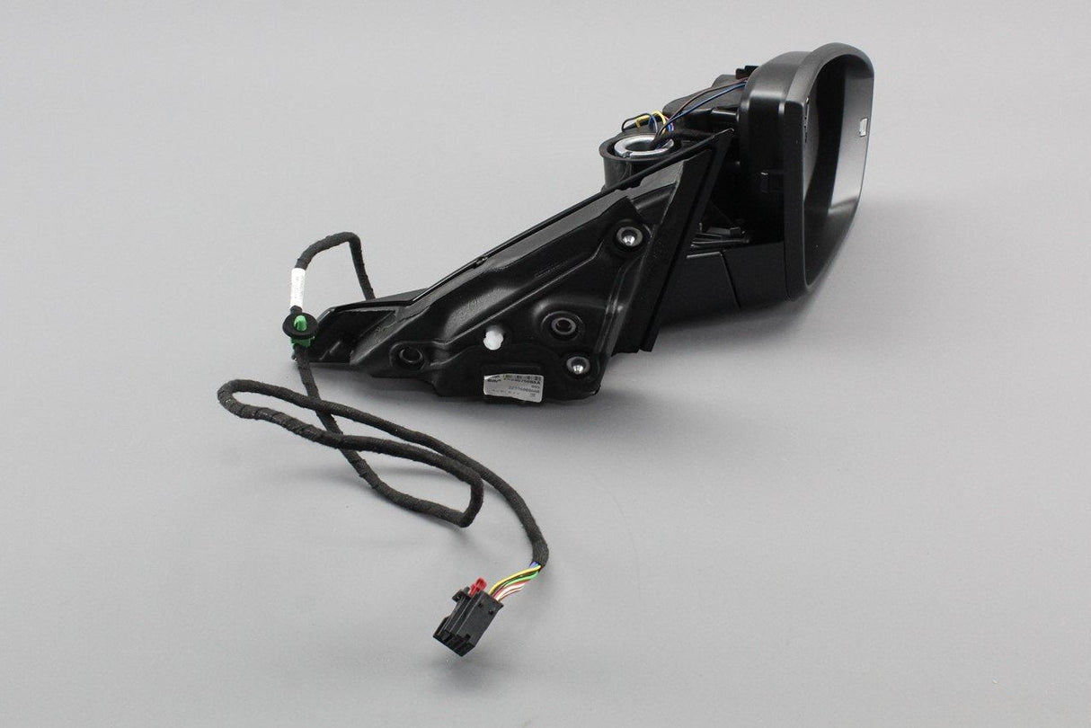 VW T-Roc 2018-onwards right wing mirror housing 2GB857508AA 9B9