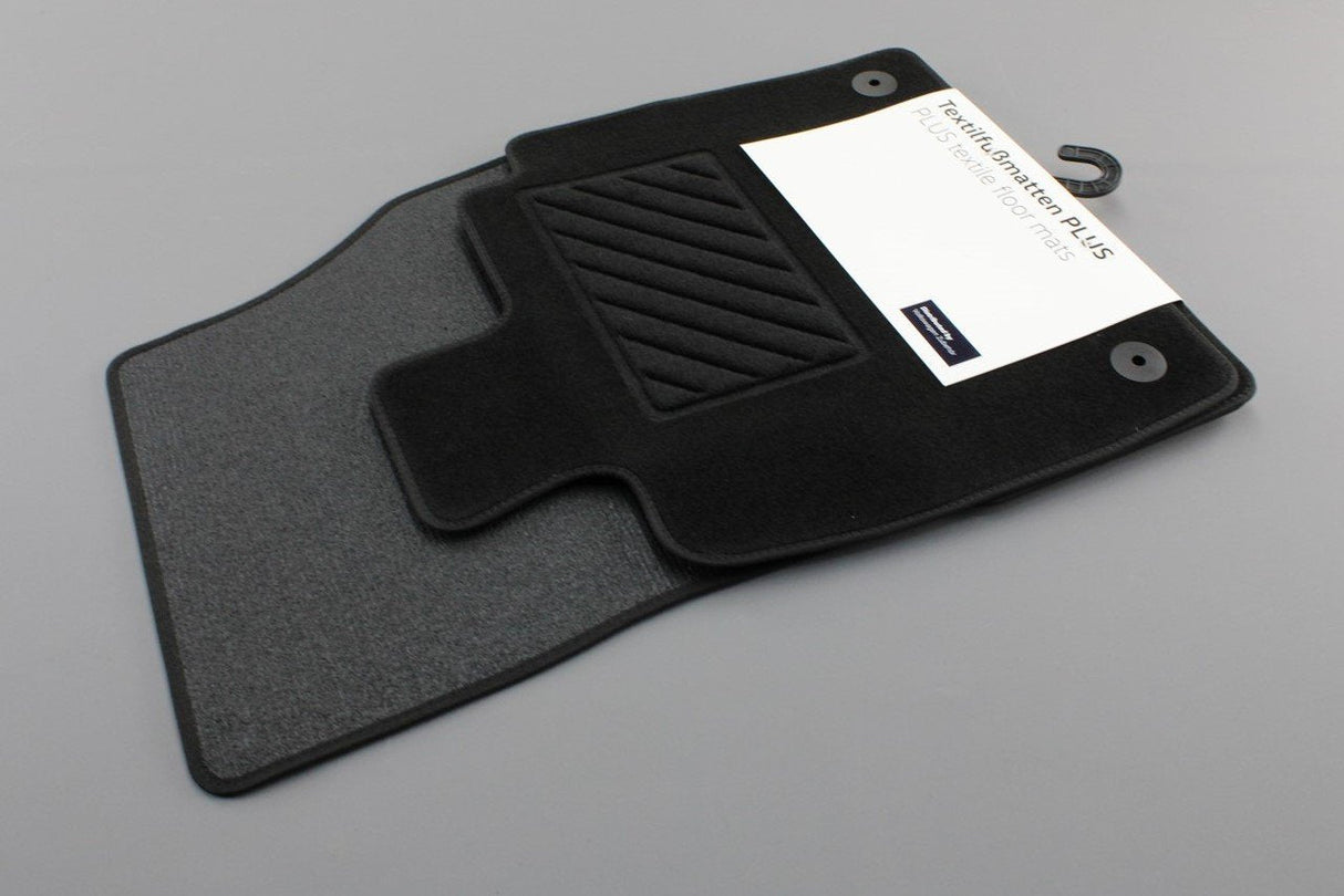 VW ID.3 2020-Onward Front and rear set of mats RHD (Black) 10C061404 WGK