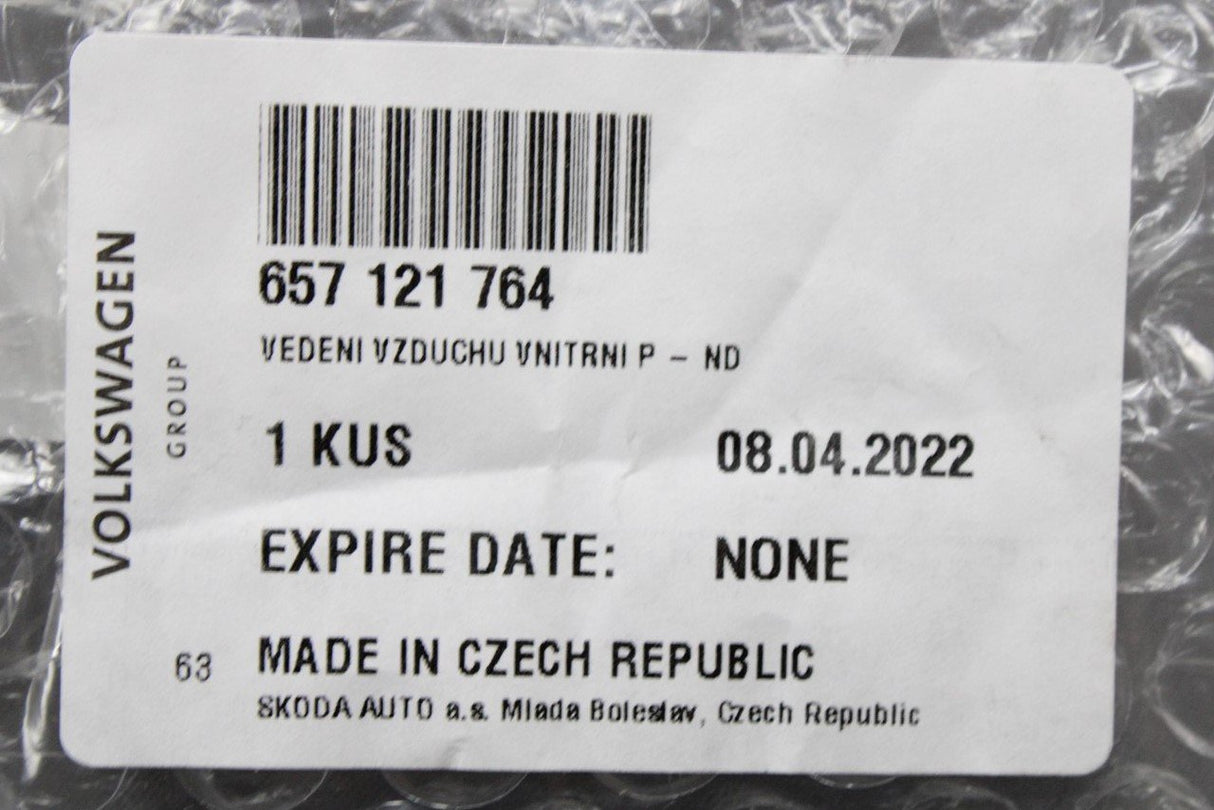 Skoda Scala Kamiq 2019-on front bumper air guide (right) 657121764