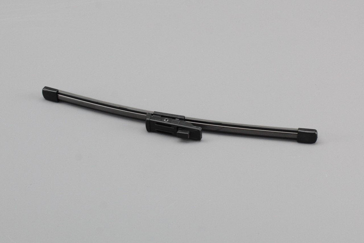 VW Golf MK8 2020-on hatchback rear wiper blade 5H6955427
