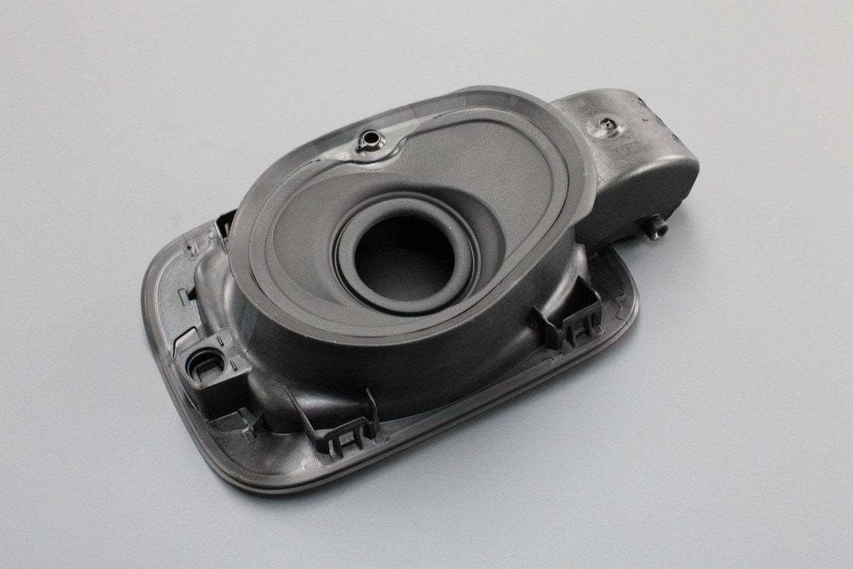 Audi A5 S5 Coupe 2012-2016 fuel filler housing insert 8T0809906B