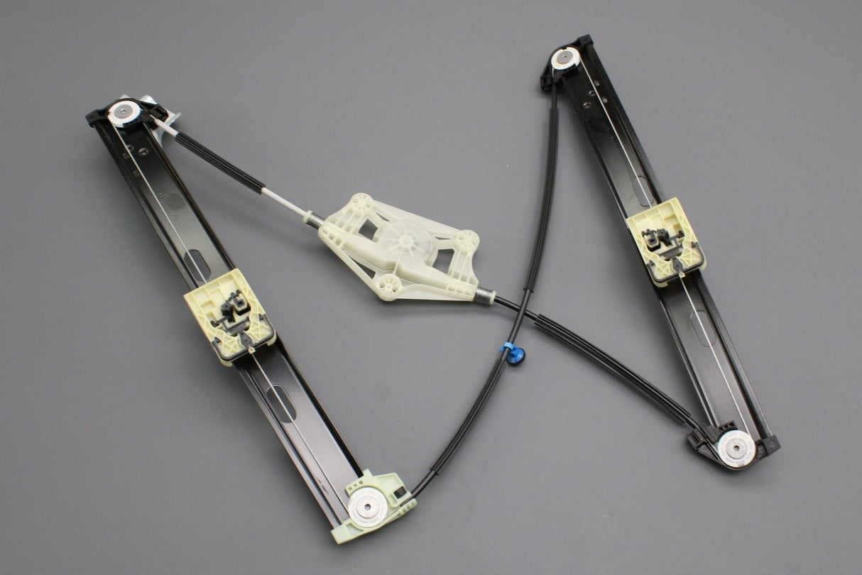 SEAT CUPRA Leon 2020-on front window regulator (right) 5FA837462D