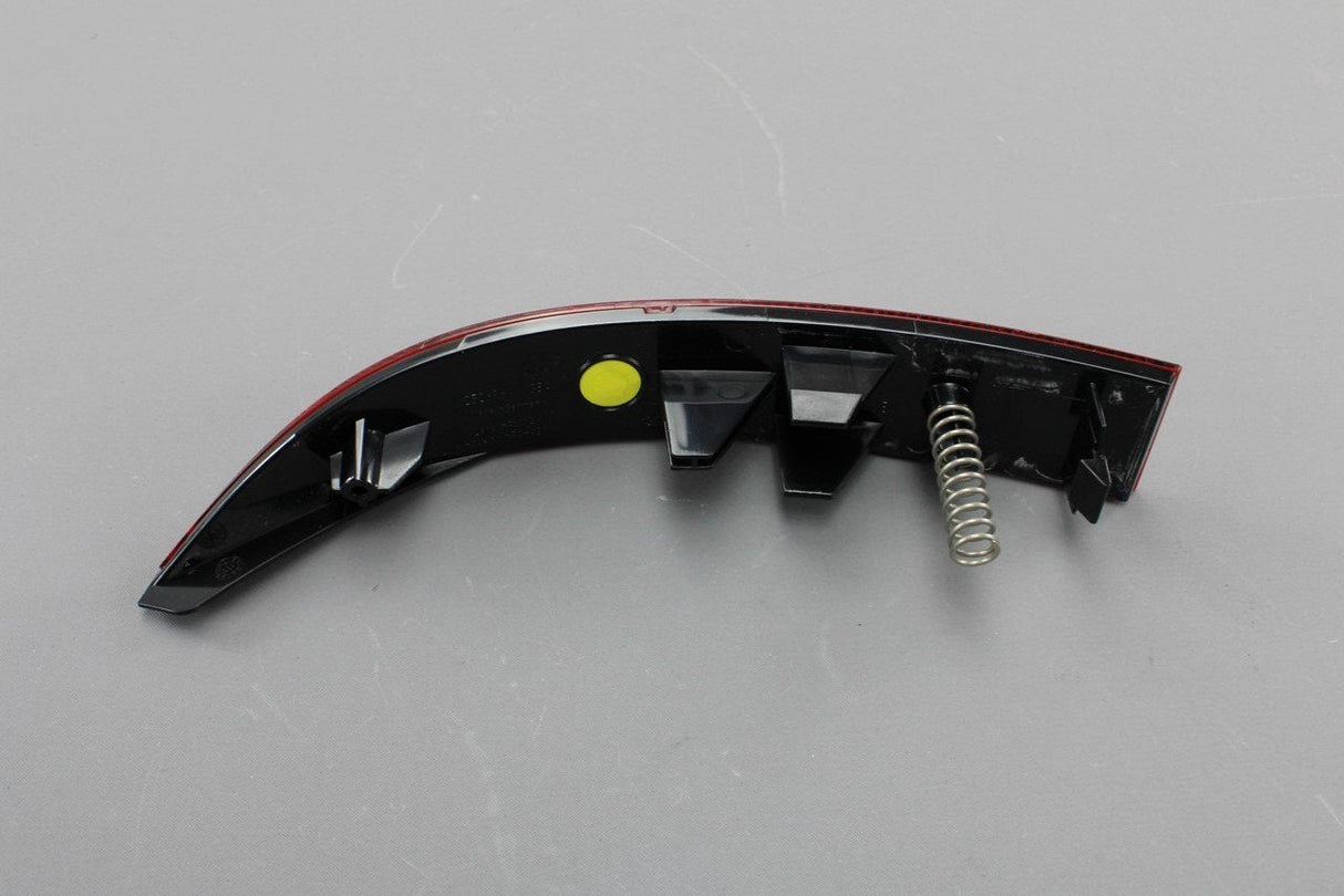 Audi A6 C8 2019-on rear bumper reflector lens (right, outer) 4K0945106E