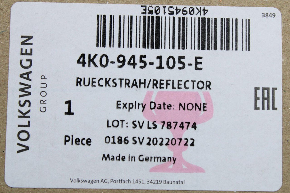 Audi A6 C8 2019-on rear bumper reflector lens (left, outer) 4K0945105E