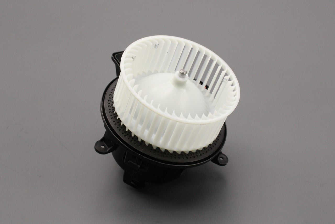 VW Polo 18-on Taigo 22-on SEAT Ibiza Arona heater fan (LHD