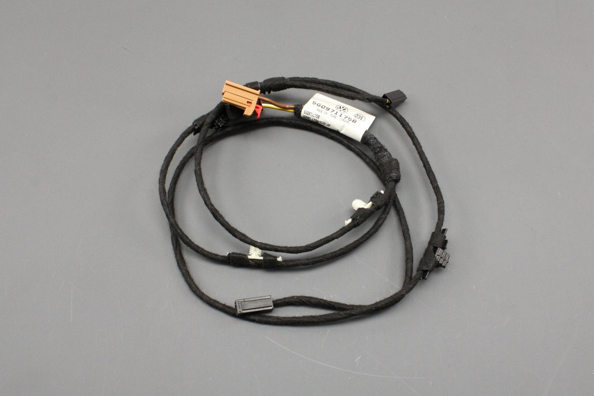 VW Golf MK7 MK7.5 2013-2020 boot lid wiring harness adapter 5G0971175B, view 1