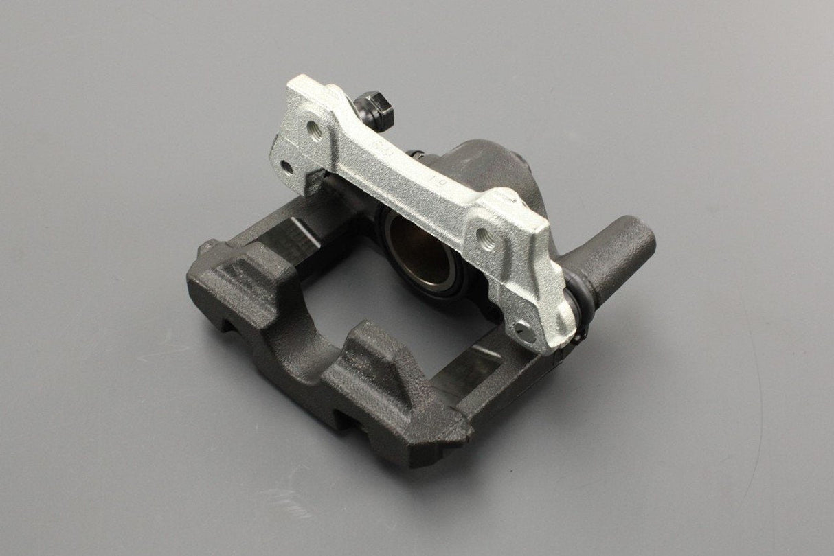 Lexus GS IS 2005-2015 brake caliper (rear right) 47830-22221-84