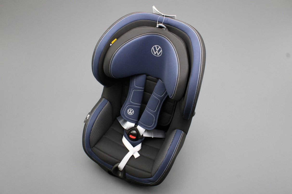 Volkswagen i-size trifix child safety car seat (15-48 months) 11A019909