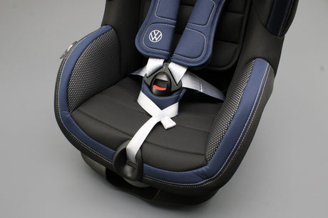 Volkswagen i-size trifix child safety car seat (15-48 months) 11A019909