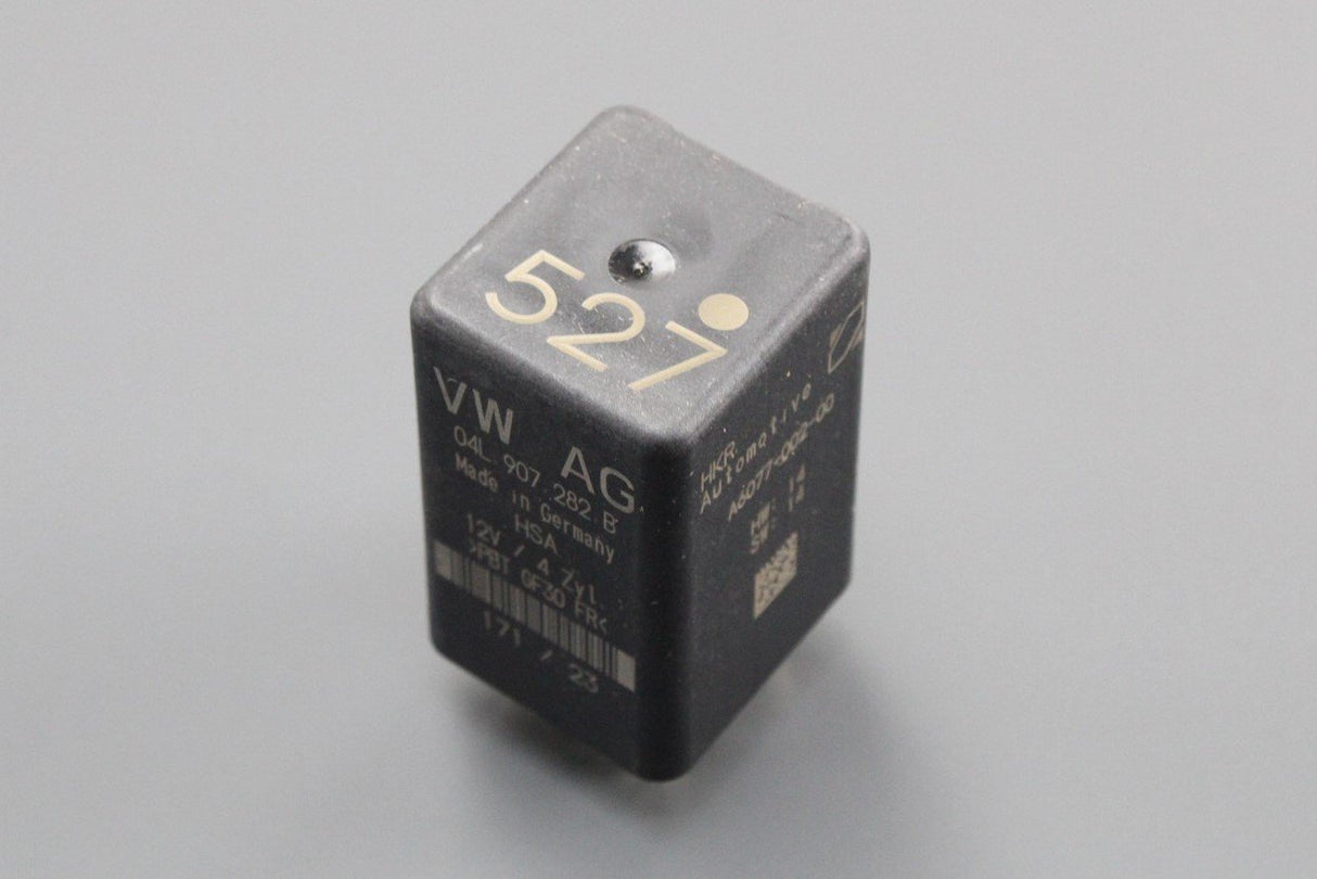 VW Audi Skoda SEAT 2.0 TDI control unit for glow plug 04L907282B