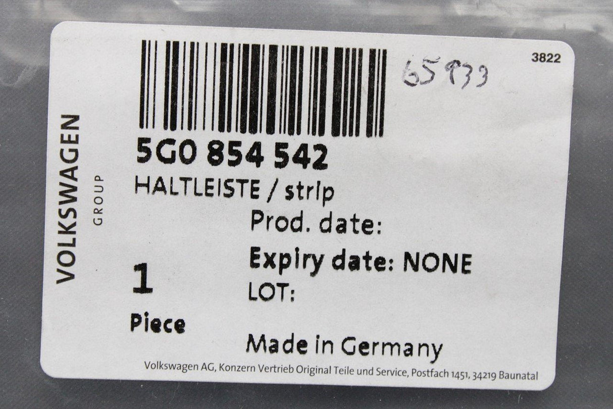 VW Golf MK7 MK7.5 right windscreen trim retaining strip 5G0854542