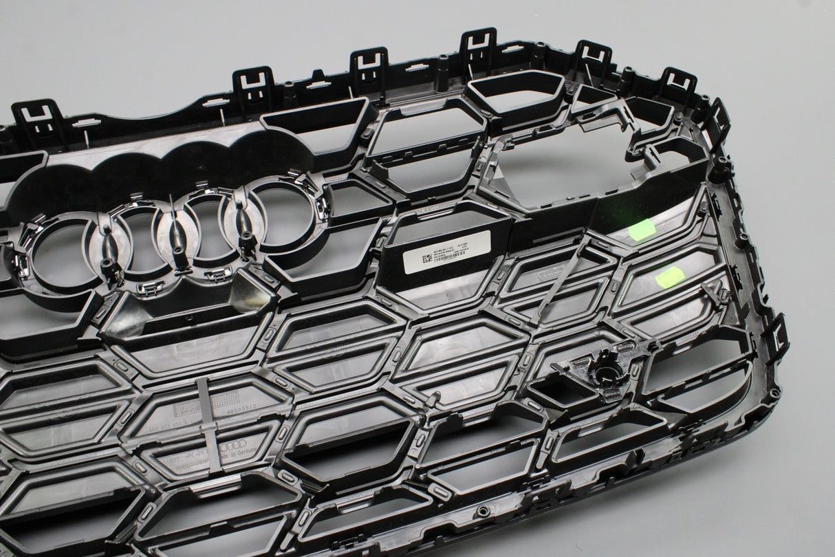 Audi A6 S-Line 2023-2026 front radiator grille (black) 4K0853651T 3FZ