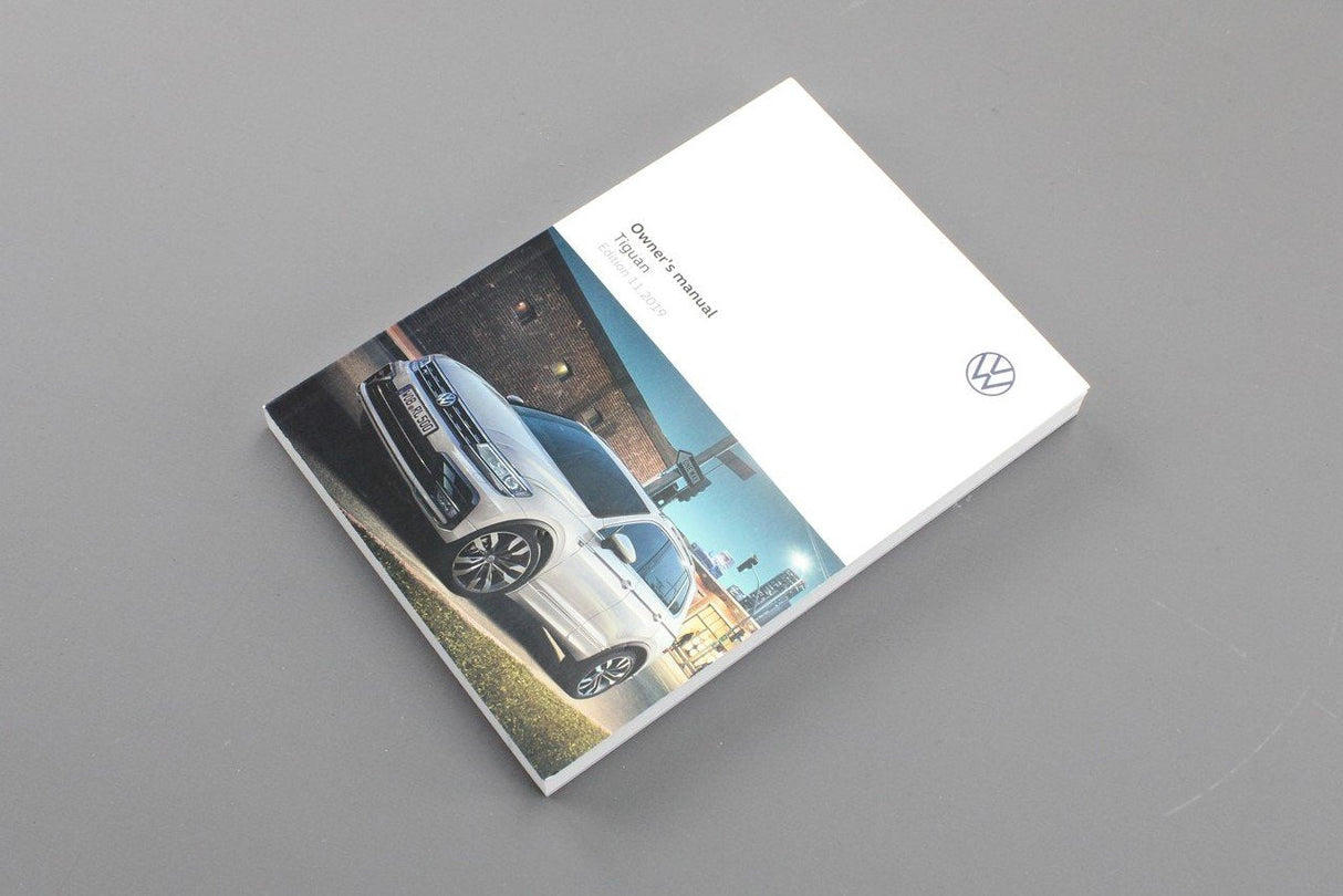 VW Tiguan 19-20 Owners manual edition 11.2019 (48/19-24/20) 5NA012720AJ