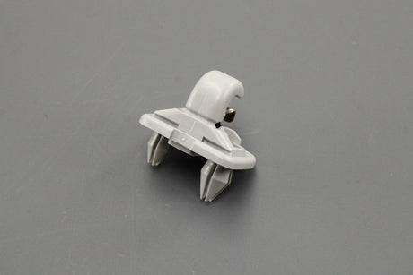 Audi A3 A4 Q3 Q5 RSQ3 2013-on sun visor retaining clip 8W0857562A EP5