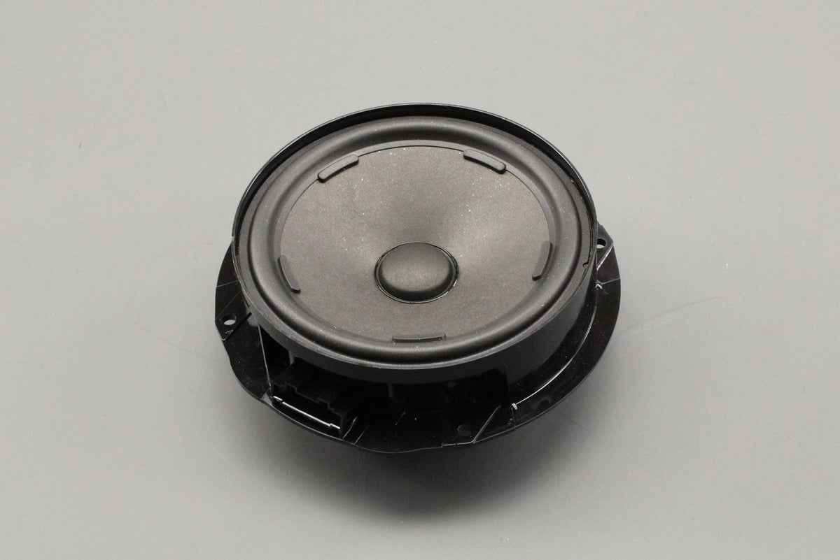 VW ID.3 20-on CUPRA Born 22-on door bass speaker (front) 10A035453, view 1