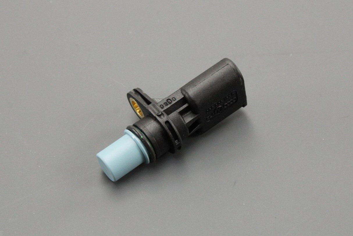 VW Audi A6 Skoda SEAT camshaft position sensor (2.0 3.0 4.2) 06C905163B