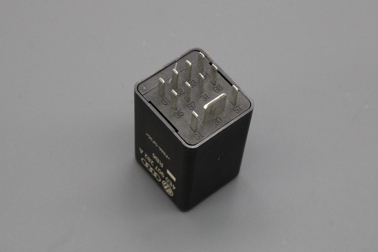 VW Touareg Audi A4 2.7 3.0 TDI glow plug relay control unit 4E0907282A