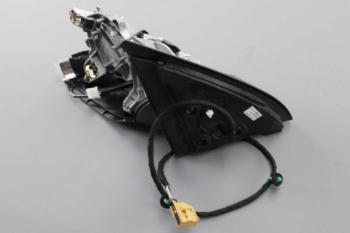 VW Touareg 2007-10 Left external mirror housing RHD 7L6857507GE 9B9