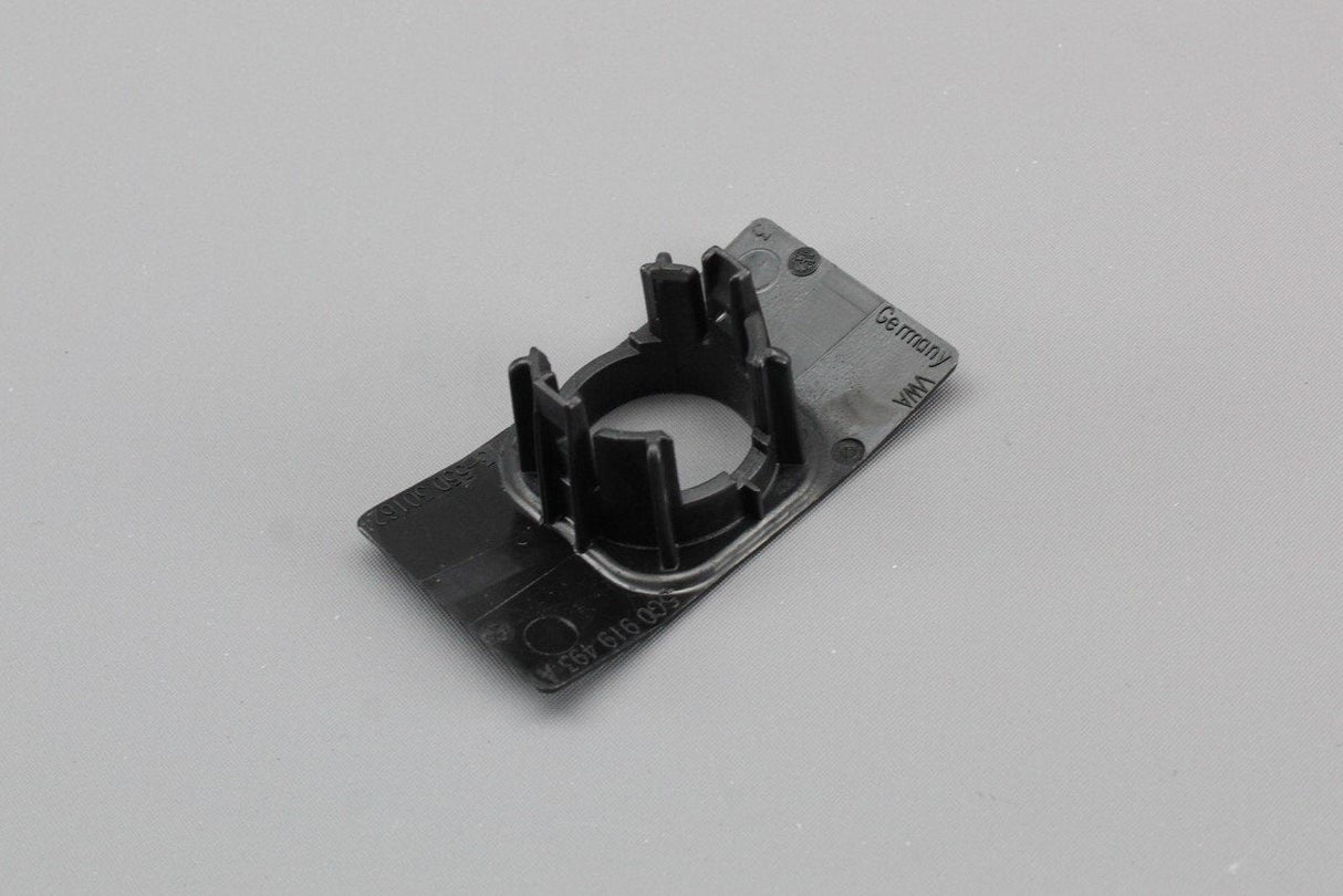 VW Golf MK7 2013-16 centre left/right parking sensor bracket 5G0919493A