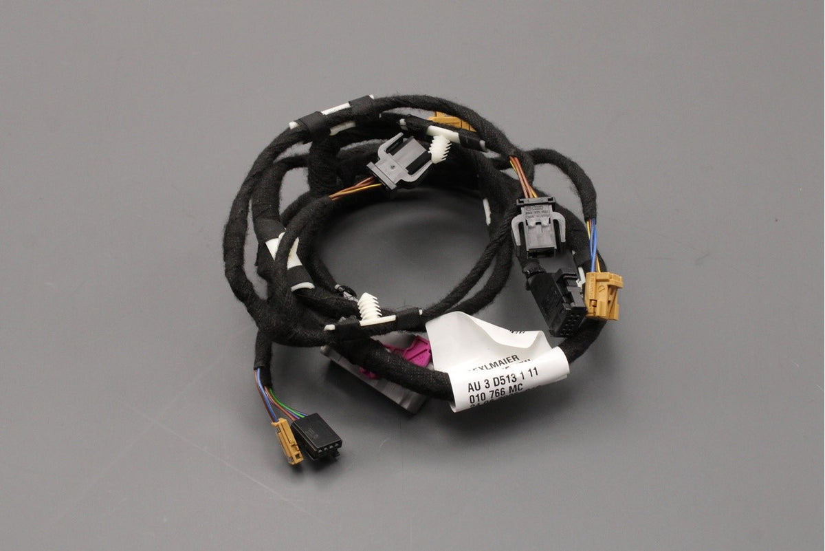 Audi A3 Sportback 2004-2007 door wiring harness (front right) 8P4971035L, view 1