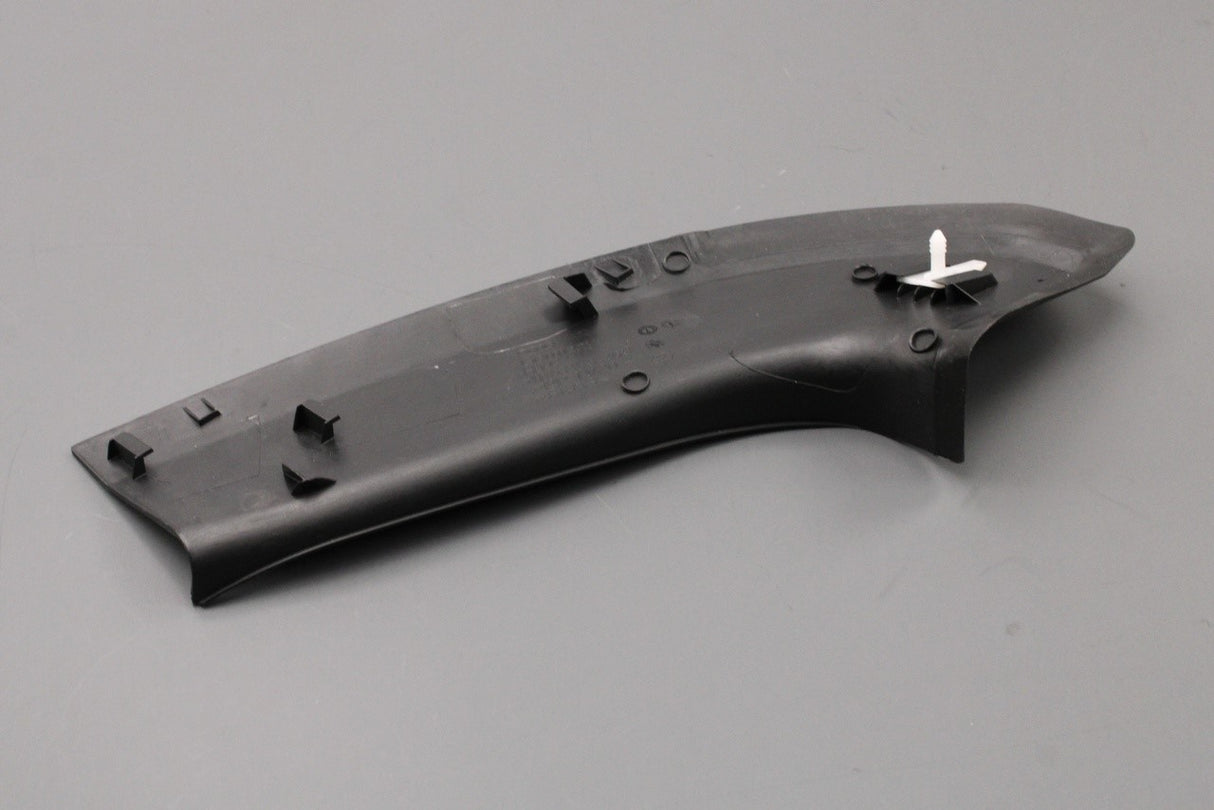 Audi A6 S6 Saloon 2005-08 weatherstrip cover (rear right) 4F5853268C 01C