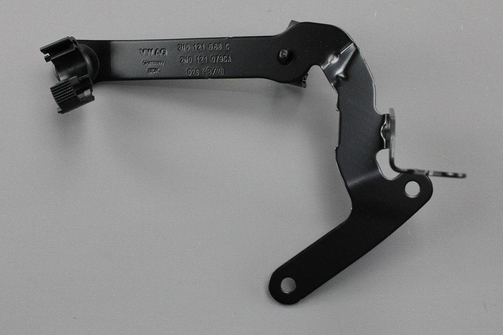VW Crafter 2017-on additional water pump bracket 2N0121068C, view 1