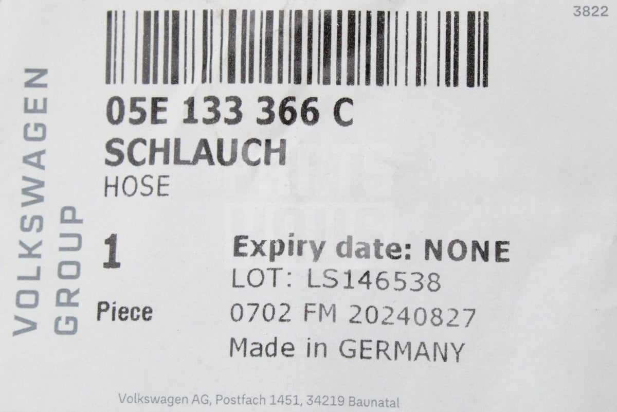 VW Audi Skoda SEAT CUPRA 1.5 TSI cylinder head breather hose 05E133366C