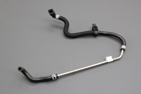 VW Arteon 2017-25 Golf MK8 Audi A3 Q3 1.4 TSI fuel feed line 04E133723HB