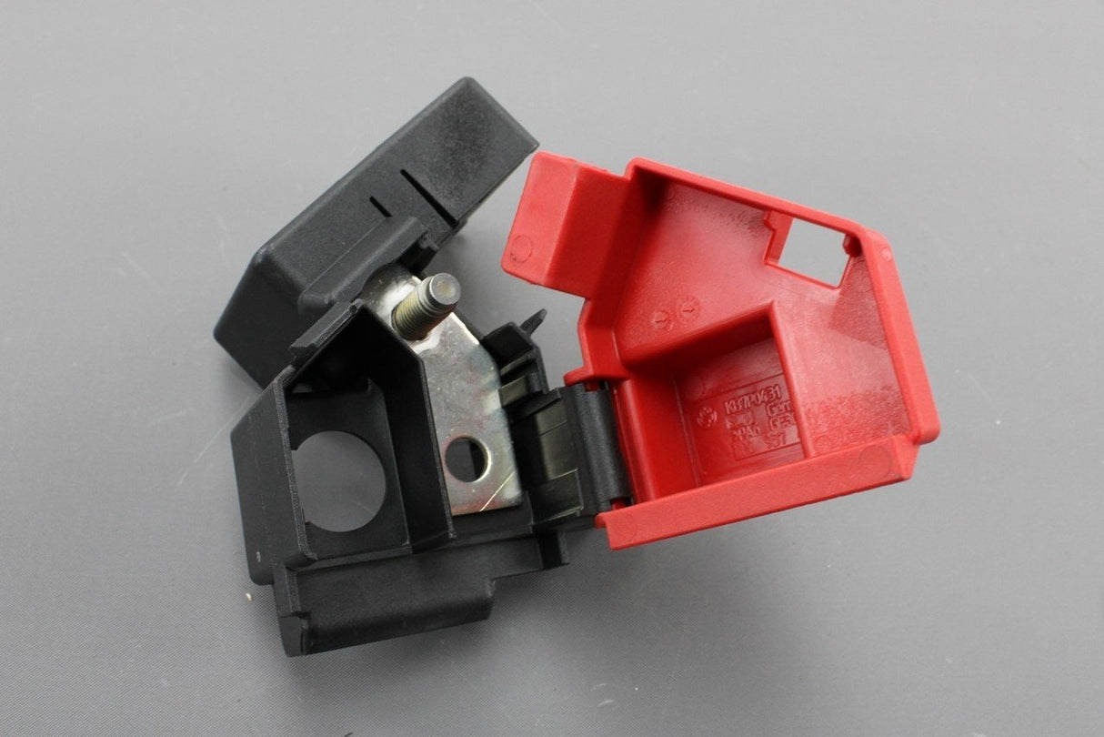 VW Touareg 7P 11-15 Audi Q7 10-15 positive slave start socket 7P0937401