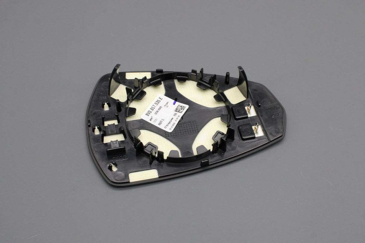 Audi A3 RS3 8V 2013-2020 side wing mirror glass (right) 8V0857536E