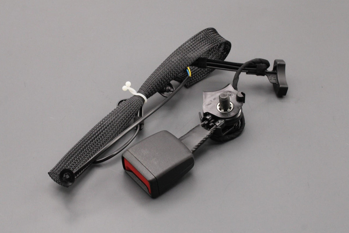 VW Tiguan Audi Q3 RSQ3 rear seat belt buckle (right) 5NA857754B MNB, view 1