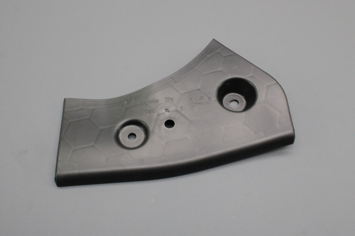 VW Golf MK8 Skoda SEAT Leon 2020-on control arm cover (left) 5WA407117