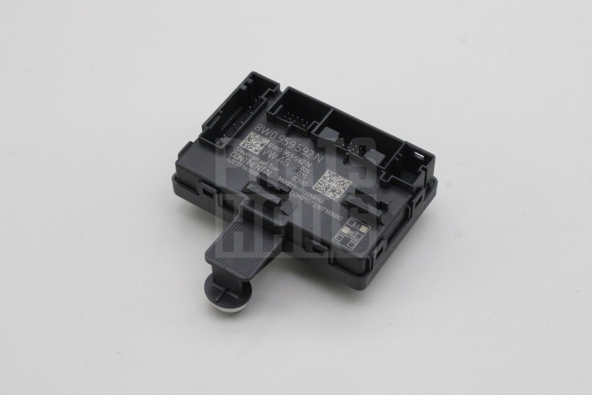 Audi A4 A5 RS4 RS5 16-25 front passenger door control module 8W0959592N