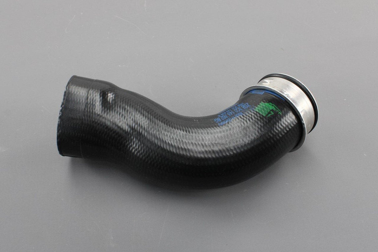VW Golf MK5 Audi A3 Skoda SEAT 2.0 TDI intercooler pipe hose 3C0145838B