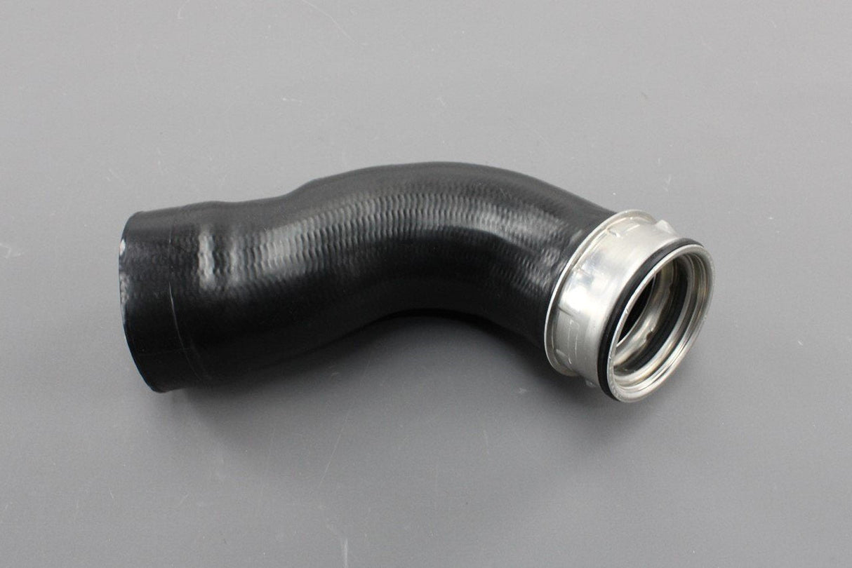 VW Golf MK5 Audi A3 Skoda SEAT 2.0 TDI intercooler pipe hose 3C0145838B