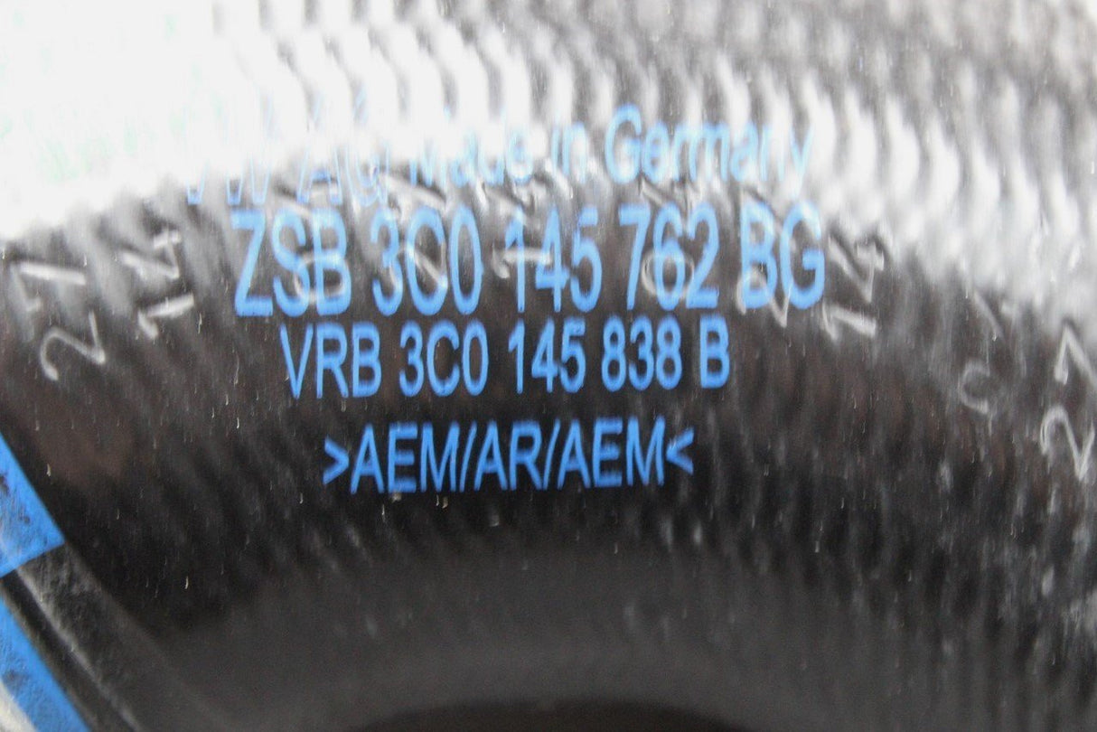 VW Golf MK5 Audi A3 Skoda SEAT 2.0 TDI intercooler pipe hose 3C0145838B