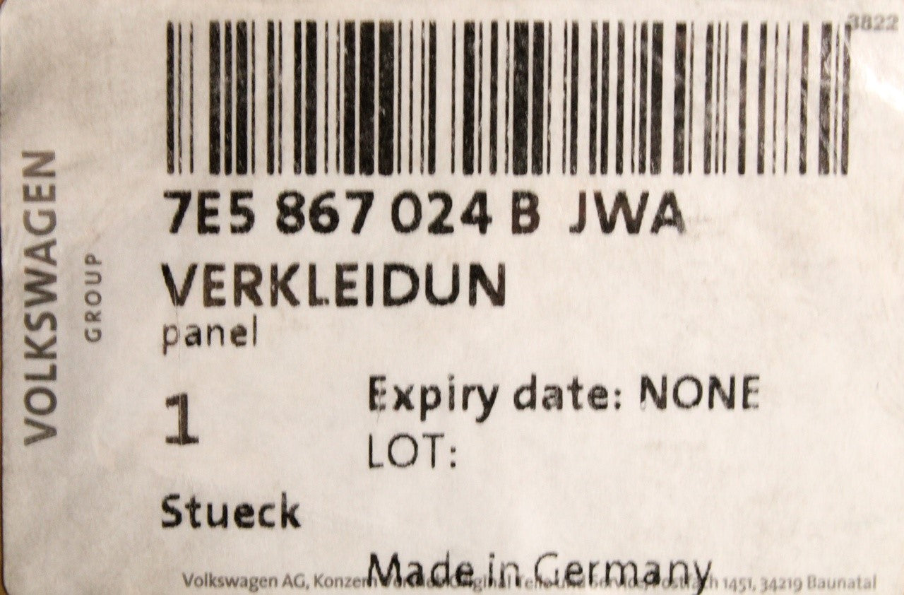 VW Caravelle Cali T6 16-20 door card panel (front right