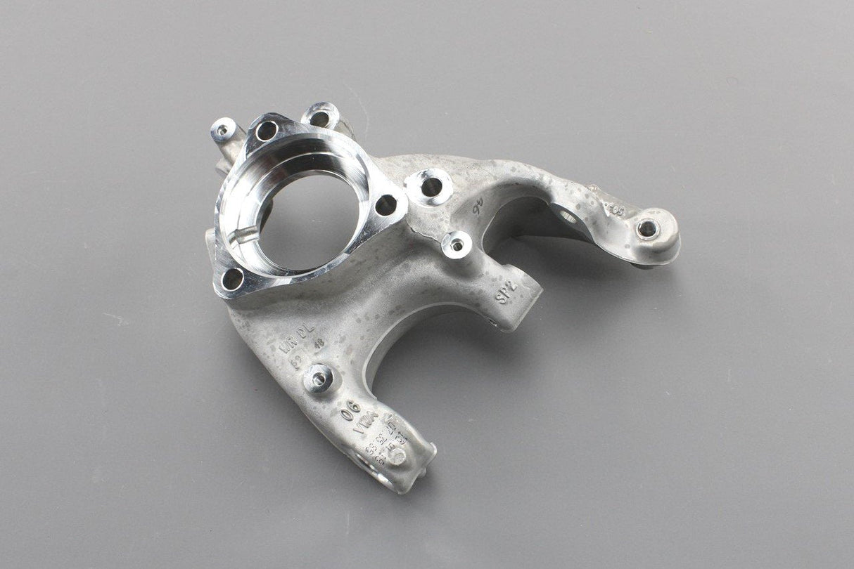 VW Audi Skoda SEAT wheel bearing housing for 4WD (rear right) 5Q3505436A
