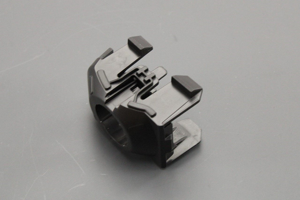 SEAT Tarraco 19-on parking sensor bracket (inner front right) 5FJ919492E