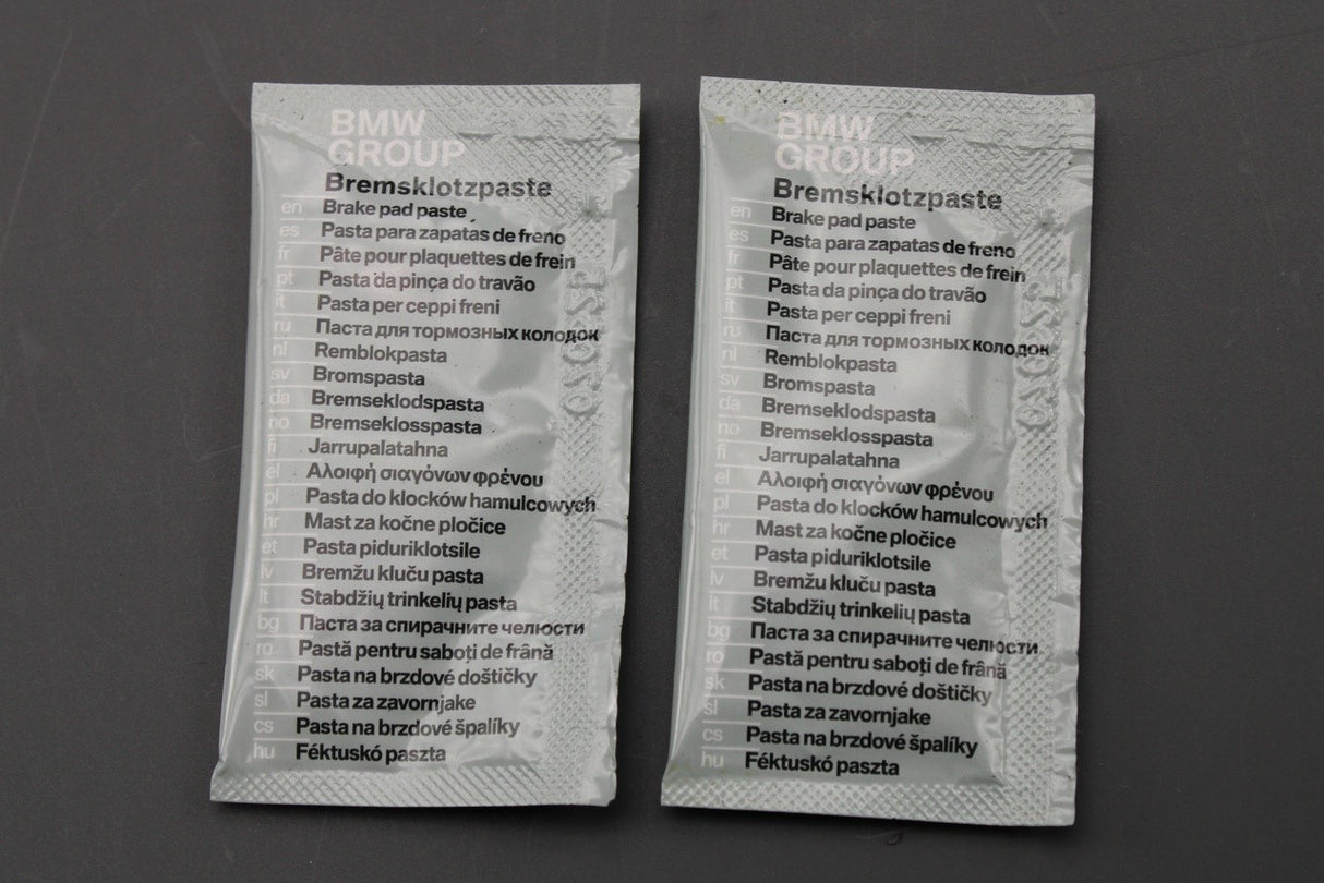 MINI Countryman R60 10-16 Paceman R61 brake pad kit (rear) 34212444446