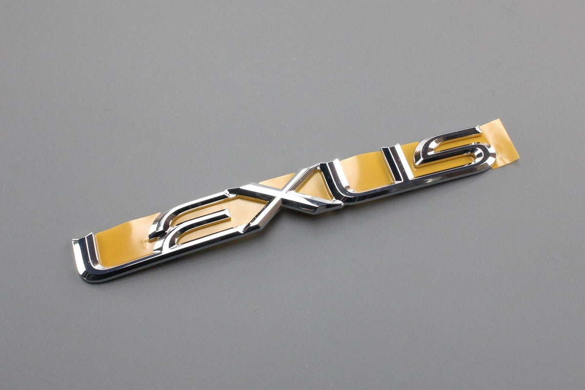 Lexus badge emblem rear boot lid 75442-48060, view 1