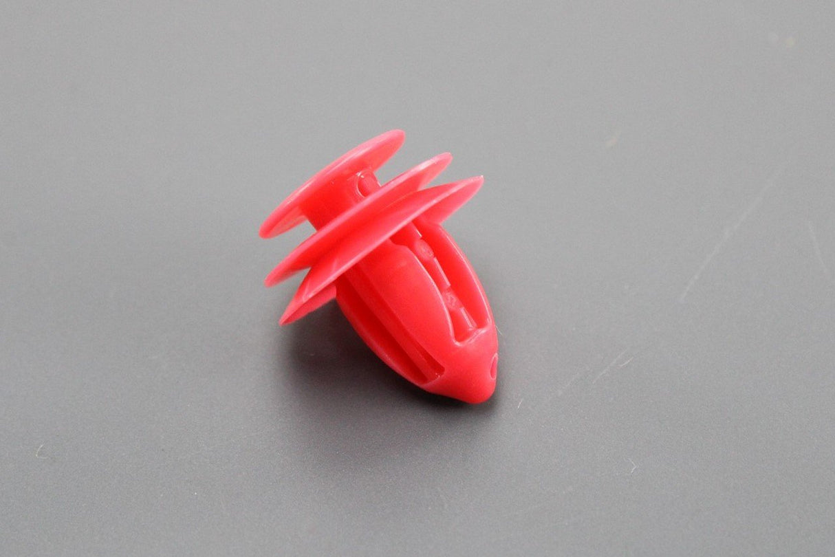 Honda red trim clip (x1) 91560-SAA-003
